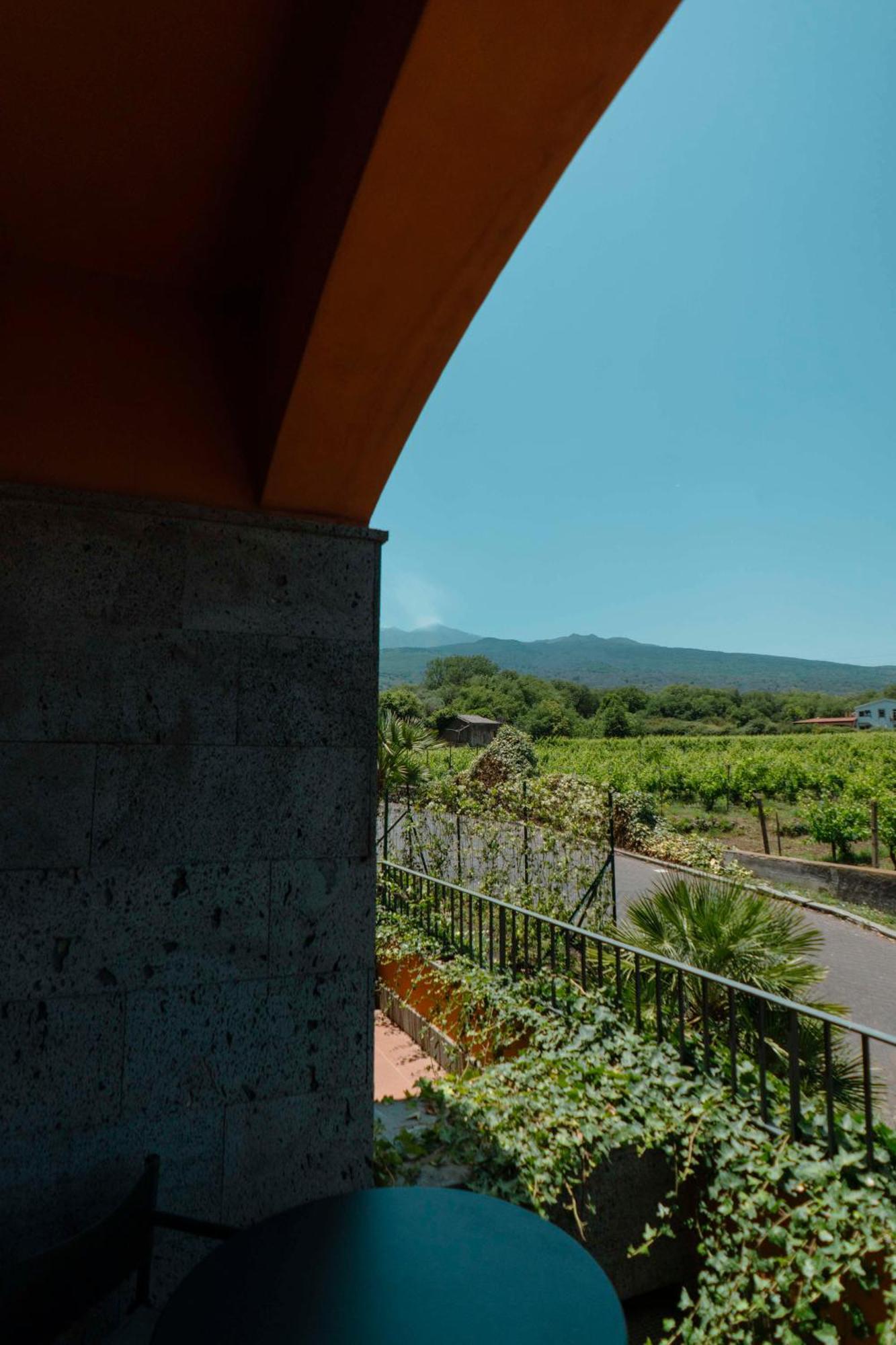 Picciolo Etna Golf Resort & Spa, Curio Collection By Hilton Castiglione De Sicilia Exterior photo