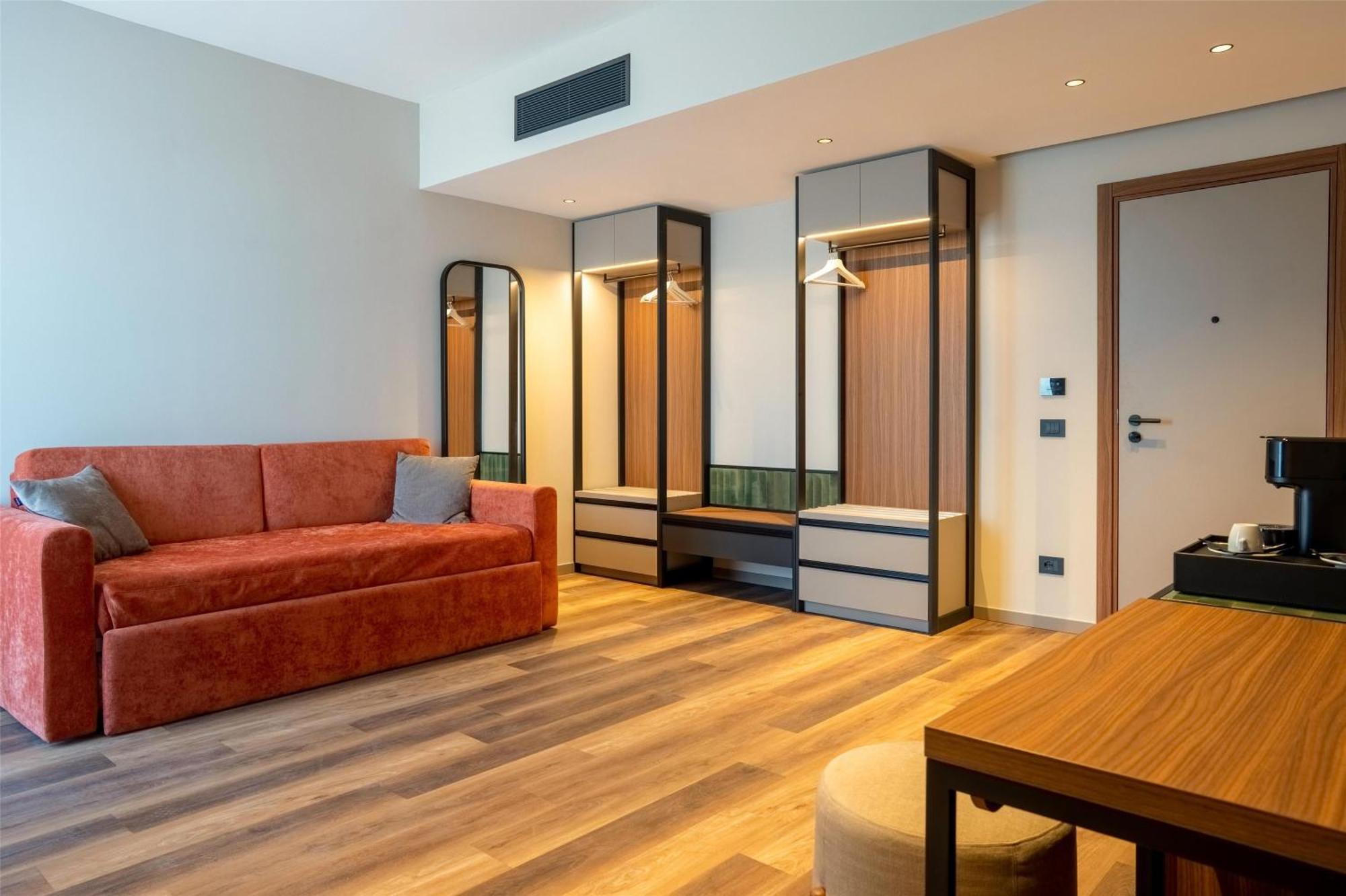 Picciolo Etna Golf Resort & Spa, Curio Collection By Hilton Castiglione De Sicilia Exterior photo