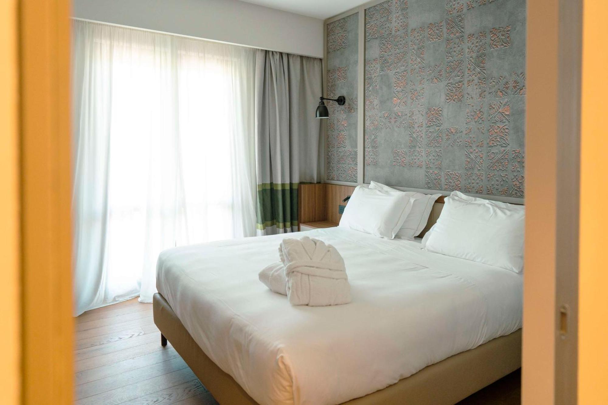 Picciolo Etna Golf Resort & Spa, Curio Collection By Hilton Castiglione De Sicilia Exterior photo